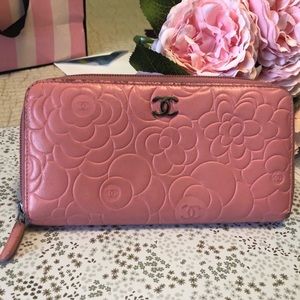 CHANEL USED CONDITION wallet